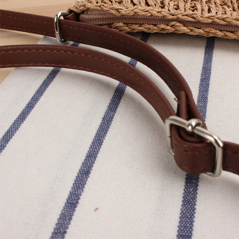 Handcrafted Shoulder Bag Made from Natural Materials Bowlift