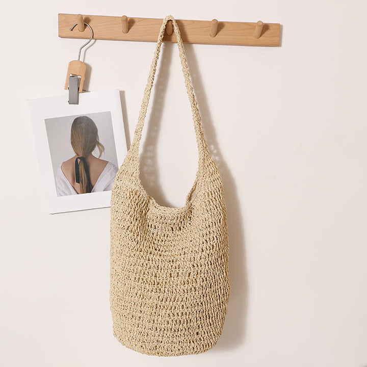 Handmade knitted bag Bowlift