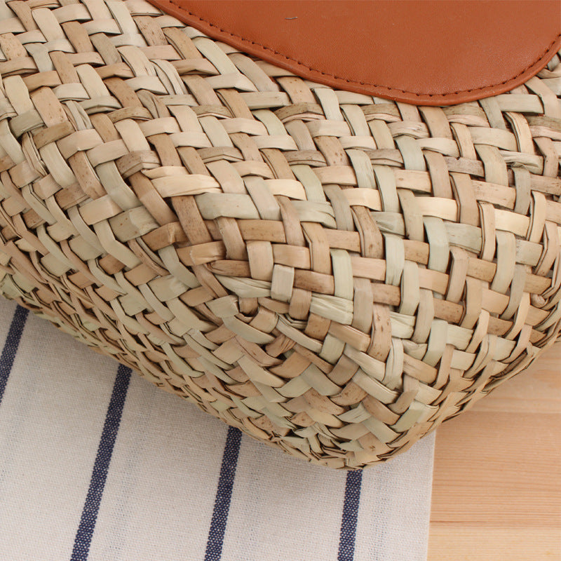 Designer Shoulder Bag in Modern Wave Pattern Bowlift