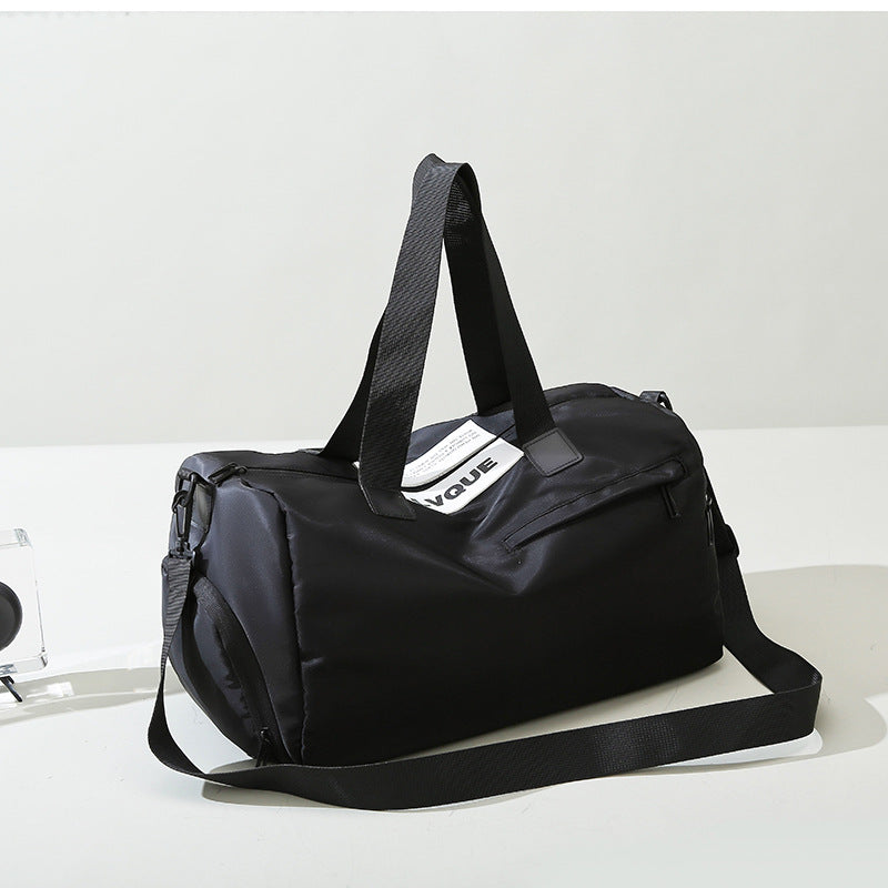 Stylish travel bag with versatile carrying options Bowlift