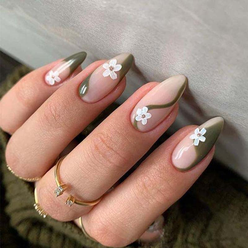 Elegant Artisan Nail Tips