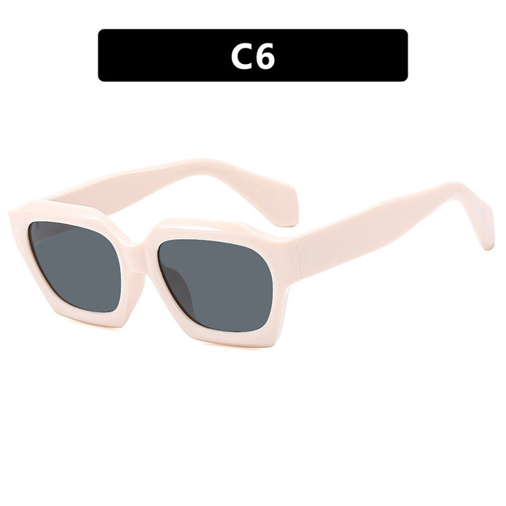 Women's fashionable sunglasses with distinctive geometric design and protective UV filter Bowlift