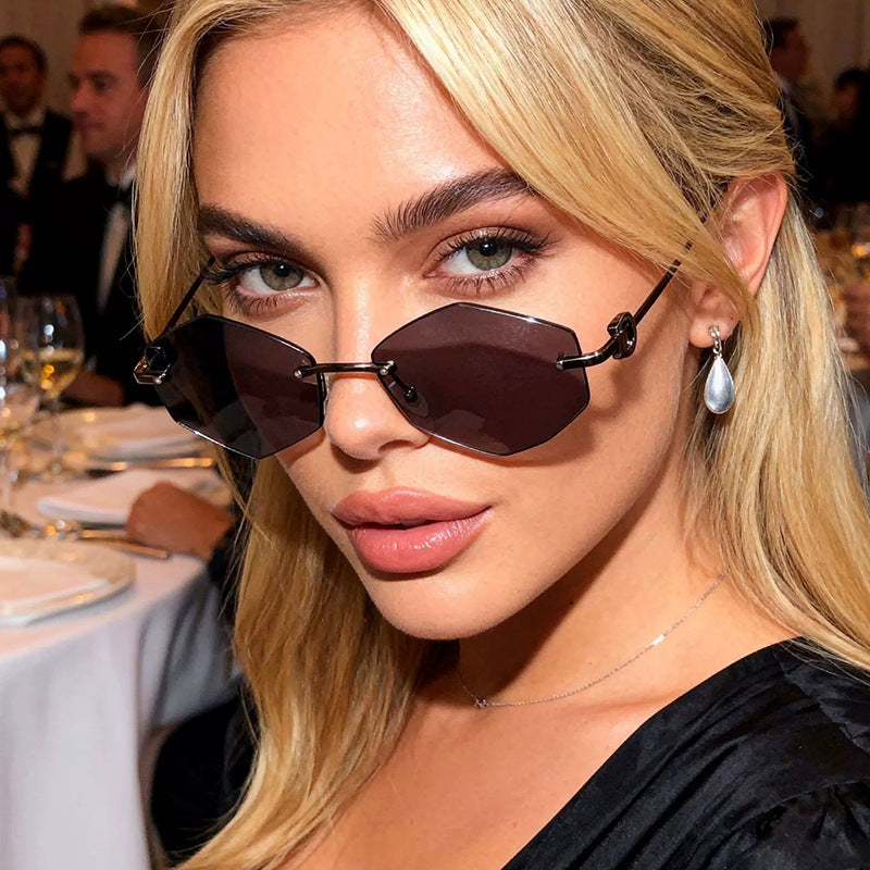 Women's fashionable sunglasses with hexagonal frame and luxurious accents Bowlift
