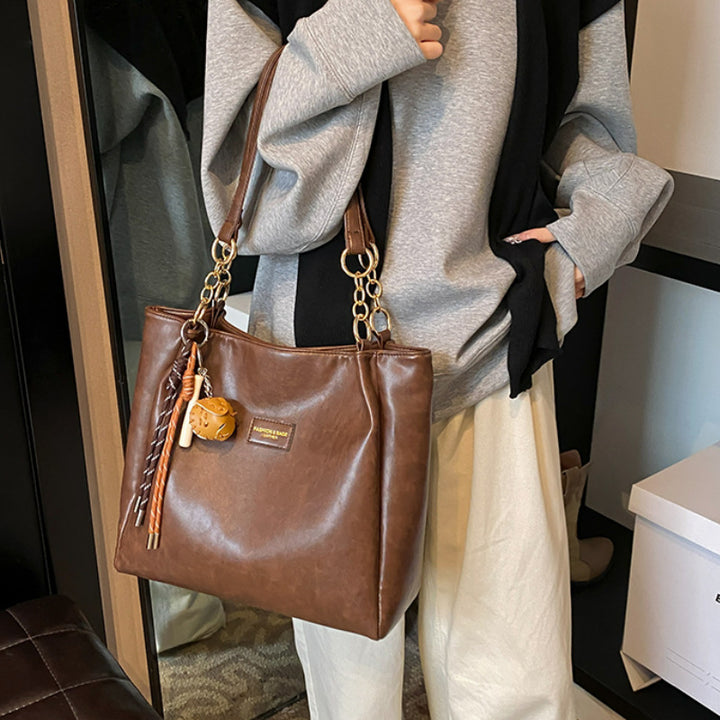 Chic Luxe Handbag Bowlift