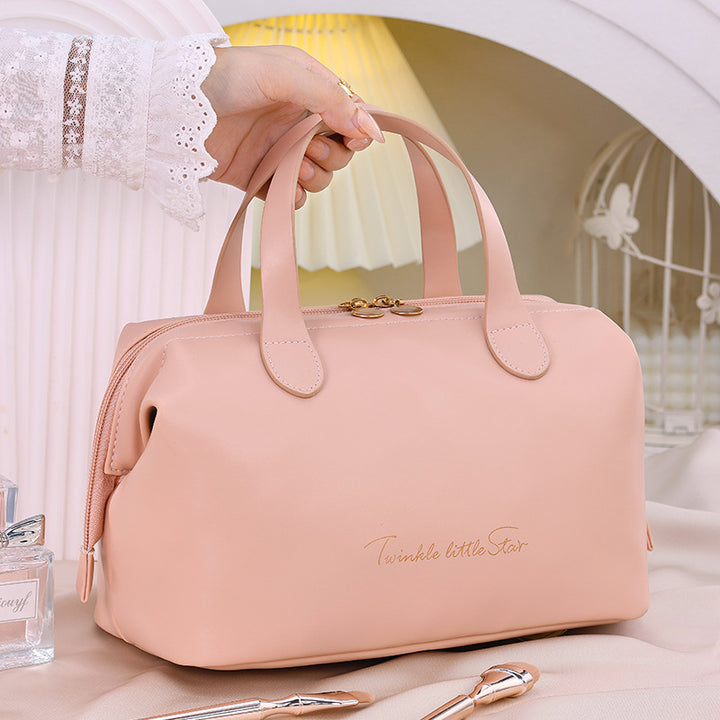 Cosmetic transport bag made of high-quality synthetic leather with stylish design Bowlift