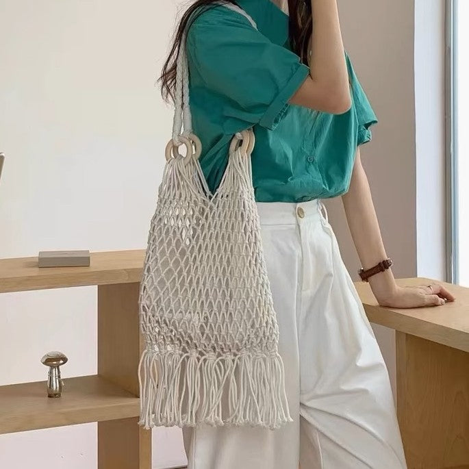 Hand-knotted fringed tote bag Bowlift