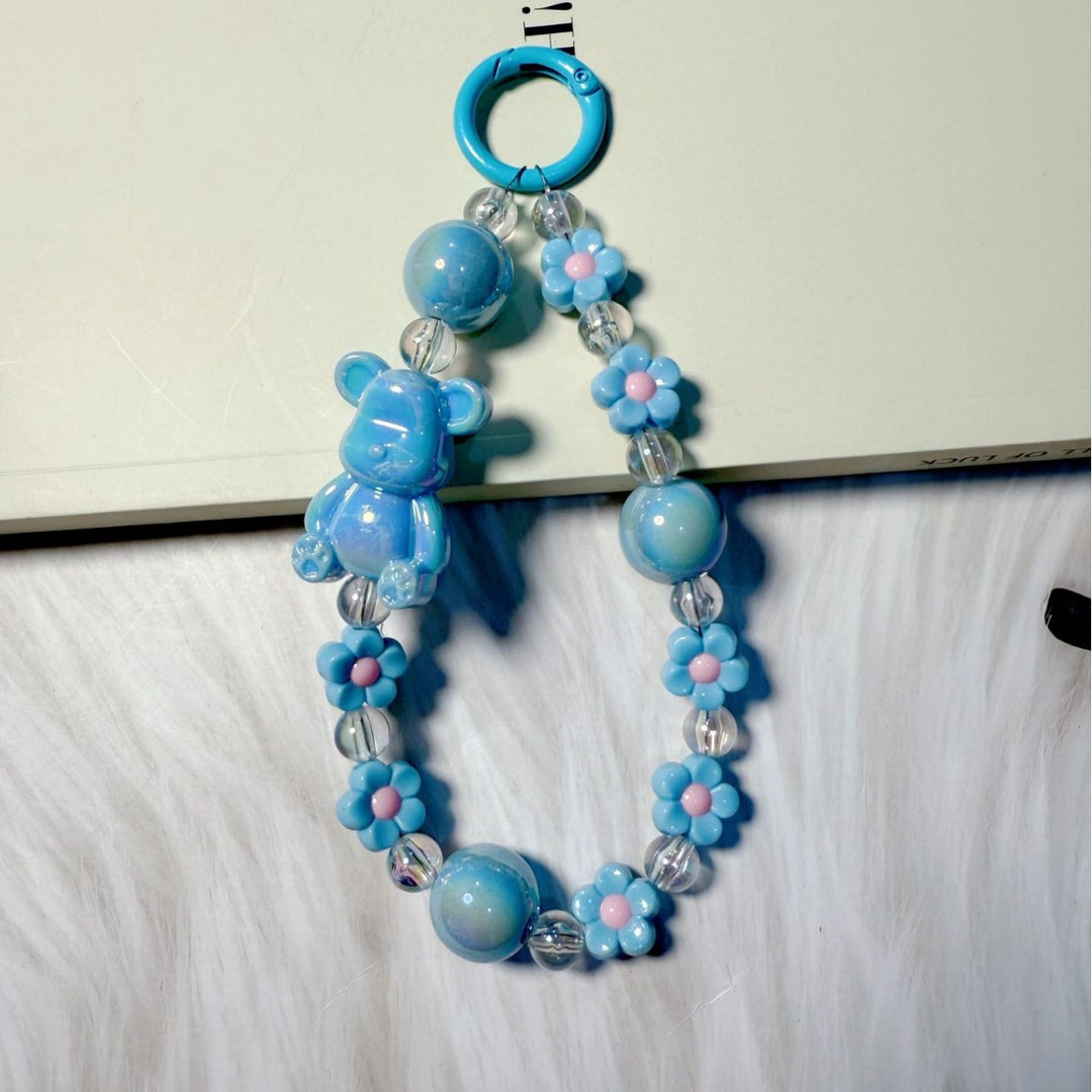 Playful Bear-Themed Beaded Keychain Bowlift