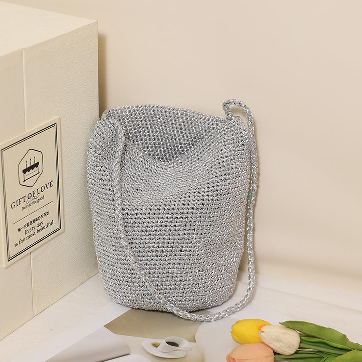 Trendy Handbag Bowlift