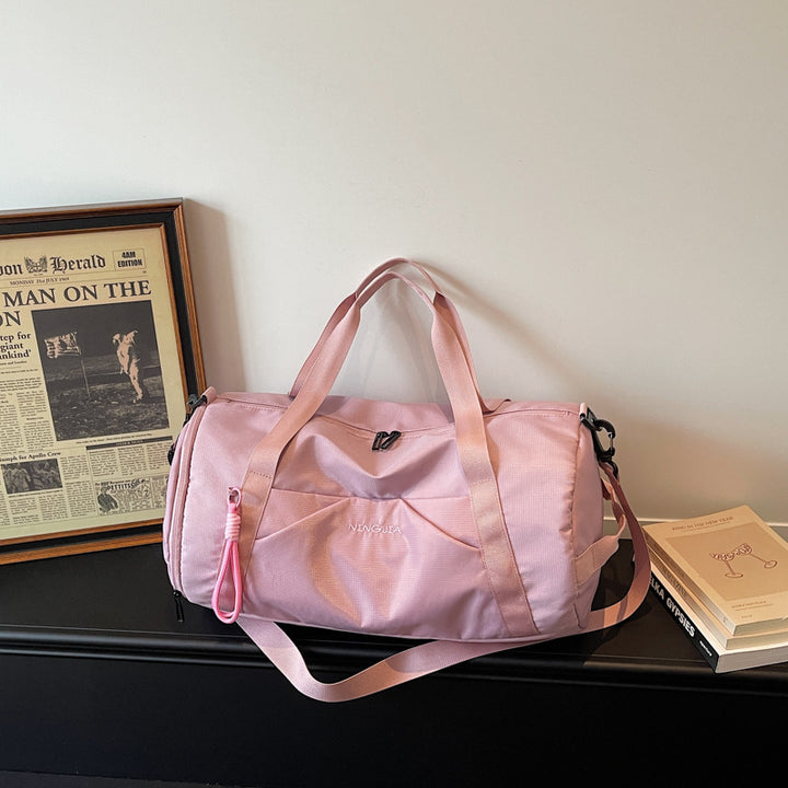 Versatile Travel Duffel with Adjustable Shoulder Strap