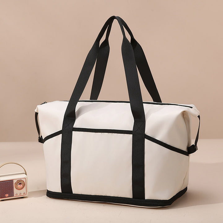 Spacious and Functional Shopping Bag Bowlift