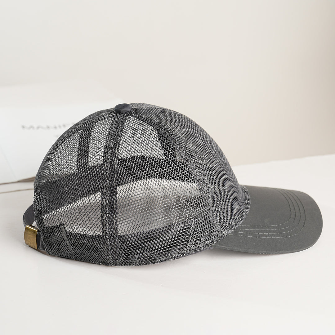 Unisex breathable Trucker Cap Bowlift