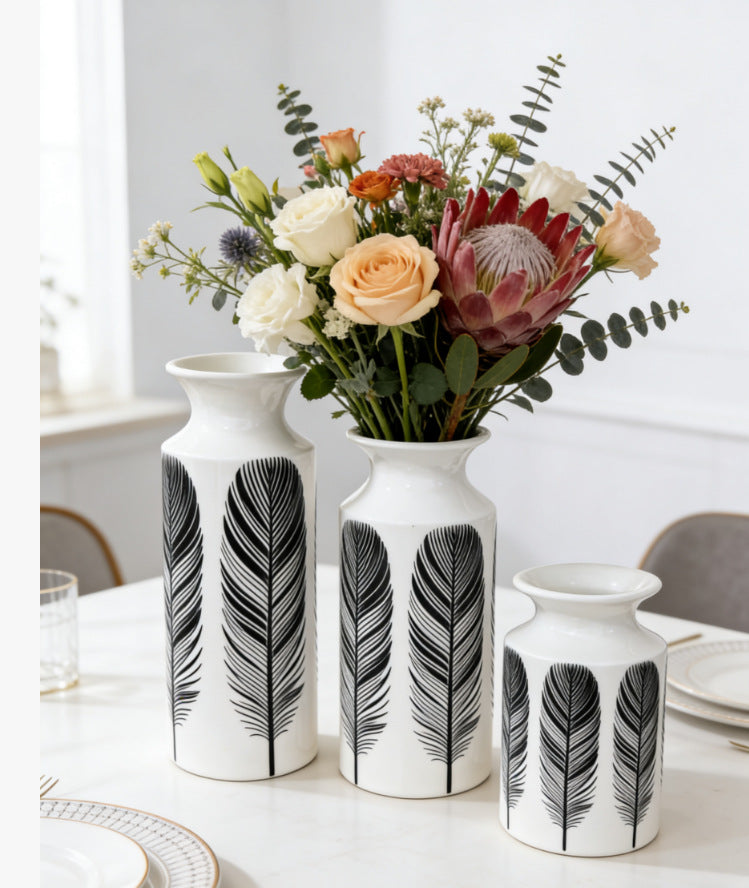 Decorative Feather Print Vase Bowlift
