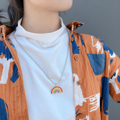 Outline Bear Pendant Necklace Bowlift