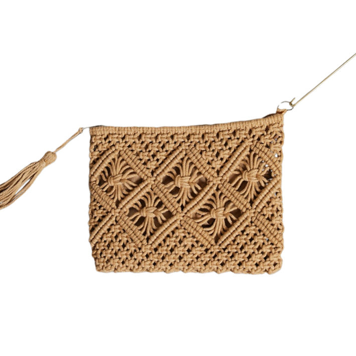 Macrame Clutch with Tassel Details Bowlift