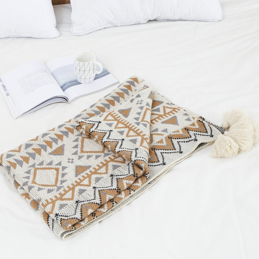Bohemian Patterned Throw Blanket Bowlift