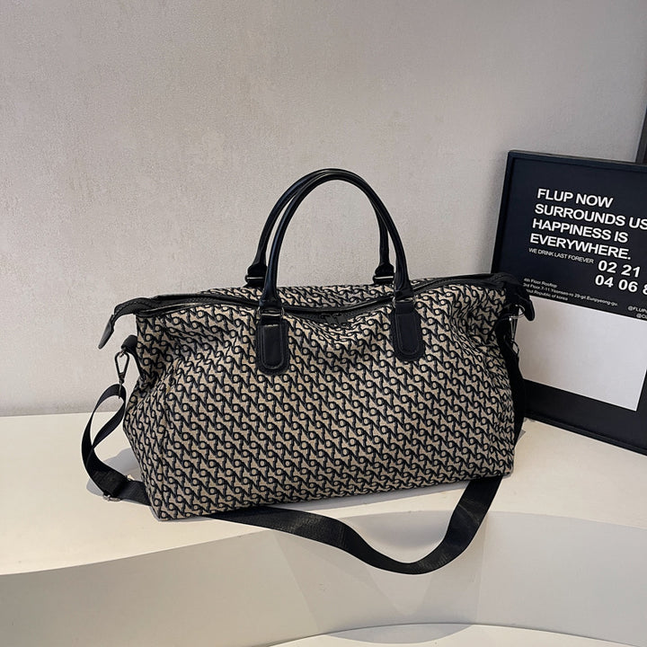 Elegant travel and leisure bag Bowlift