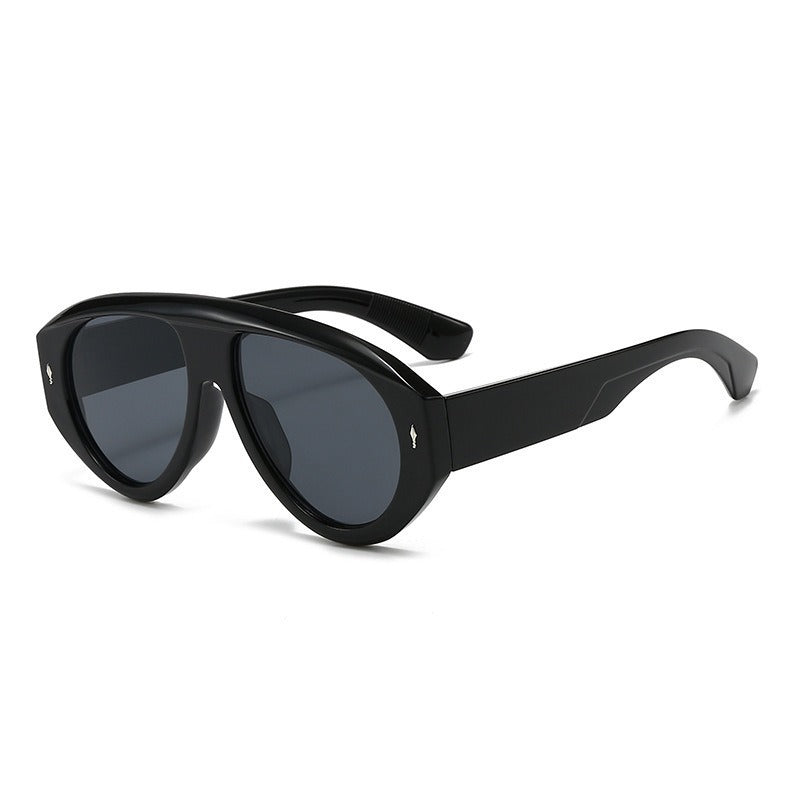 Women's modern fashion sunglasses in futuristic design Bowlift
