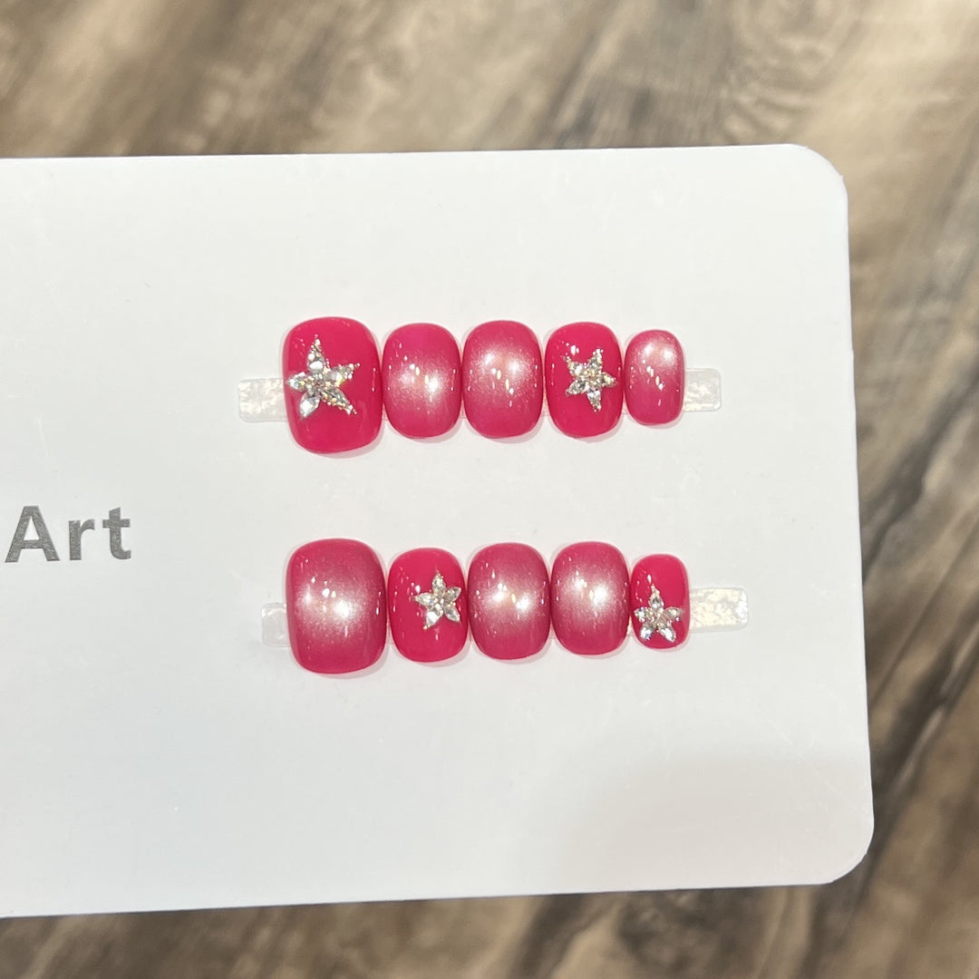 Glamorous Star-Accent Nail Tips Bowlift