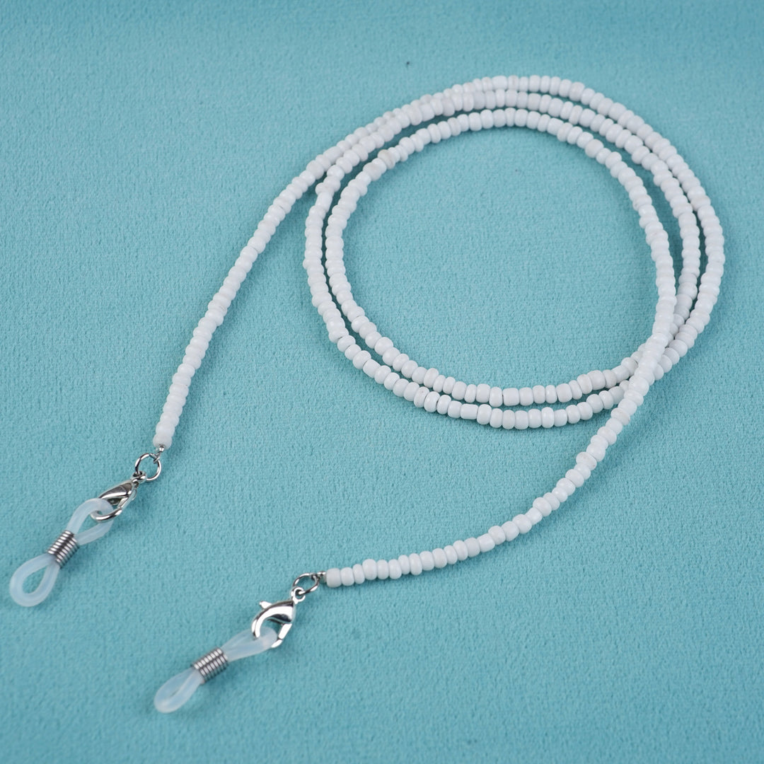 Beaded Eyewear Chain Bowlift