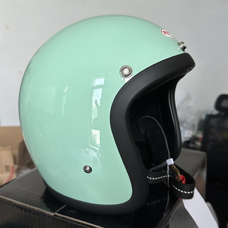 Classic Cruiser Motorcycle Safety Helmet Bowlift
