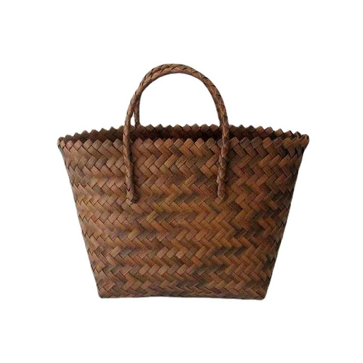 Elegant and Handcrafted Basket Bag Bowlift