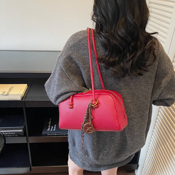 Chic Retro Handbag Bowlift