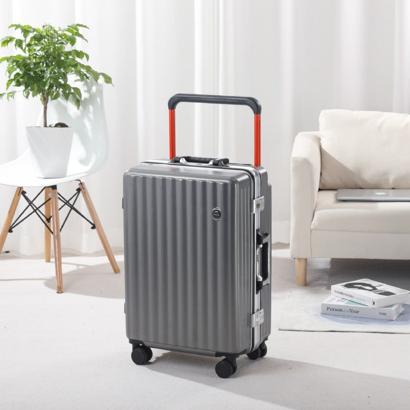 Compact Multi-Directional Spinner Luggage Bowlift