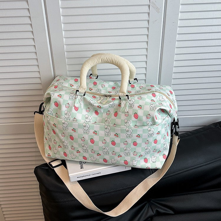 Travel bag with Playful Design Bowlift