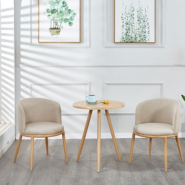 Polster chair with modern curves and comfortable seating surface Bowlift