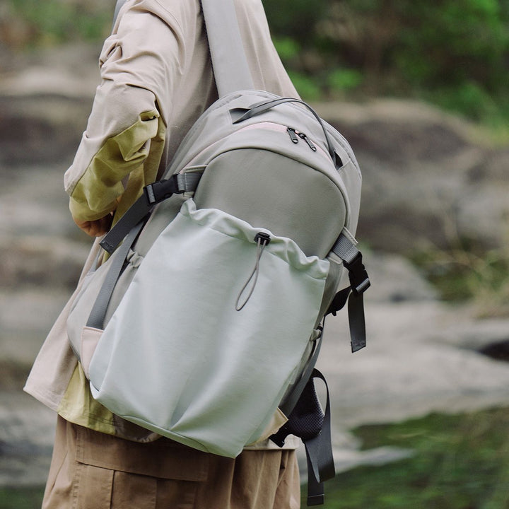Functional backpack with intelligent storage concept Bowlift