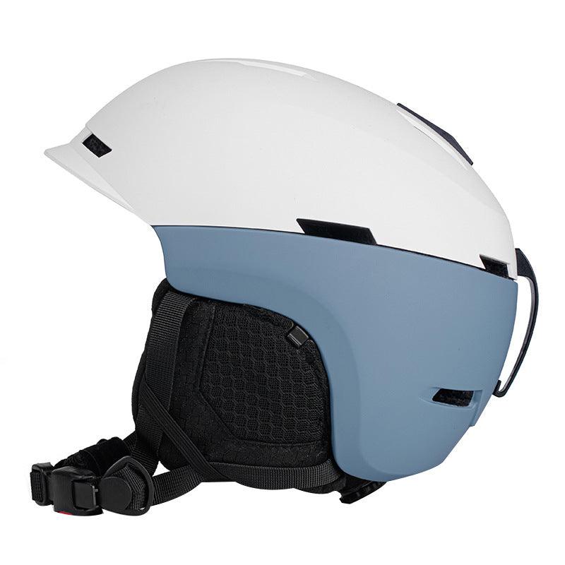 Ski helmet Bowlift