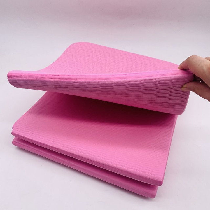 Non-slip training mat with structured design Bowlift