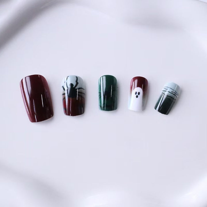 Creepy Art Nails with Spider and Ghost Designs Bowlift