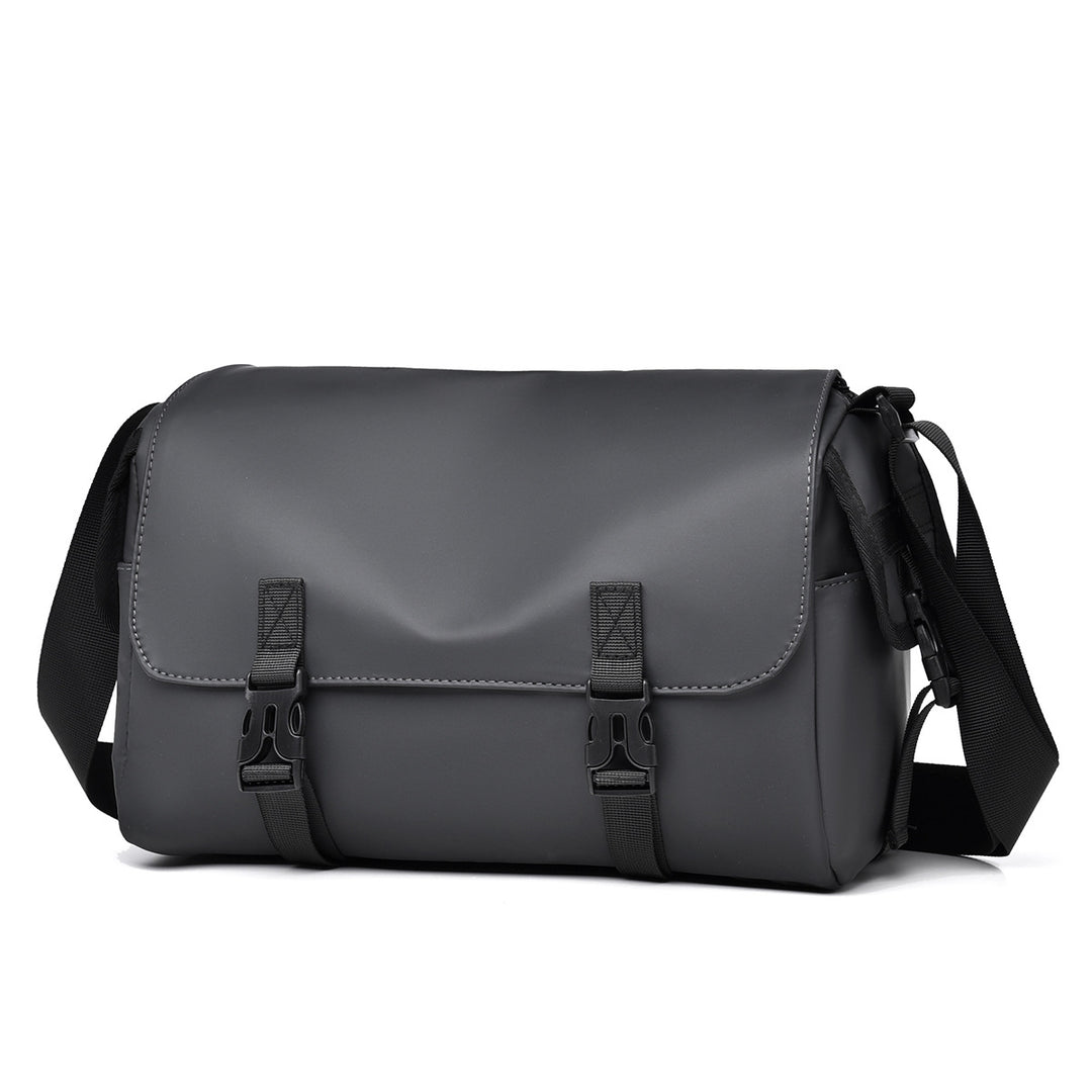 Modular Messenger Bag with Water-Repellent Material and Adjustable Shoulder Strap Bowlift