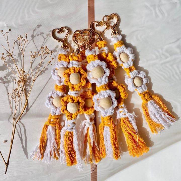 Floral Decorative Keychain Bowlift