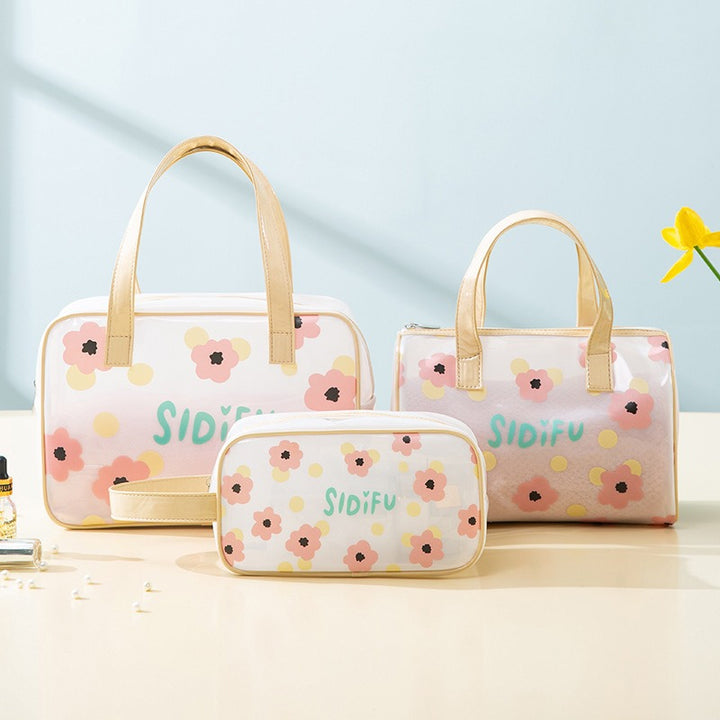 Fashionable and Practical Cosmetic Bag Bowlift