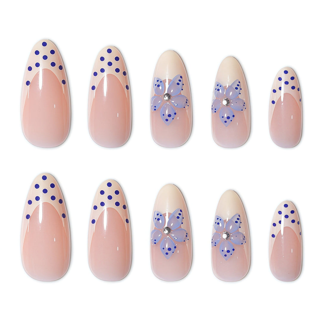 Floral Accent Press-On Nail Set Bowlift