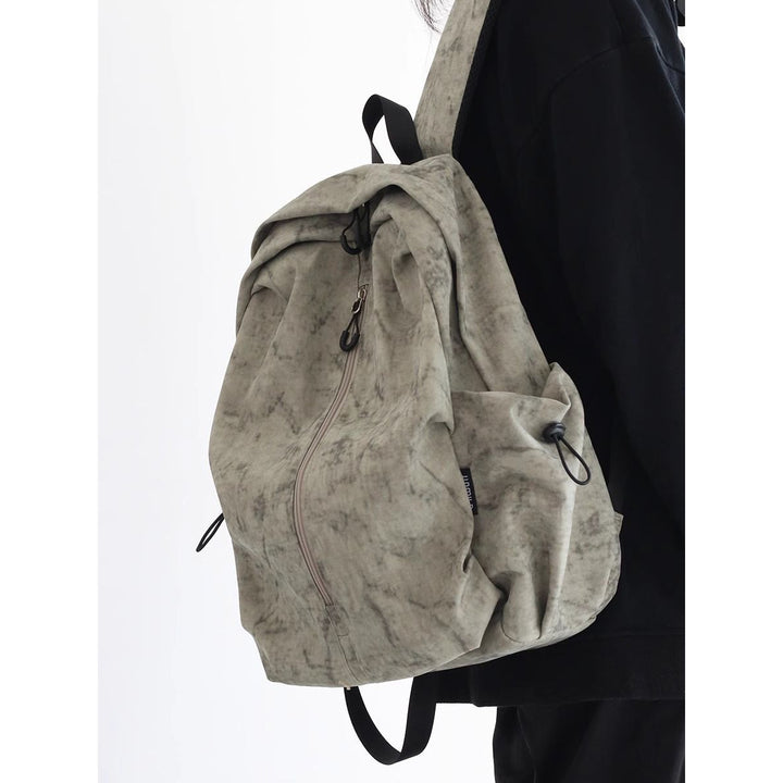 Versatile Multi-Pocket Commuter Backpack Bowlift