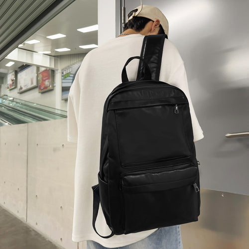 Stylish backpack with innovative main compartment Bowlift