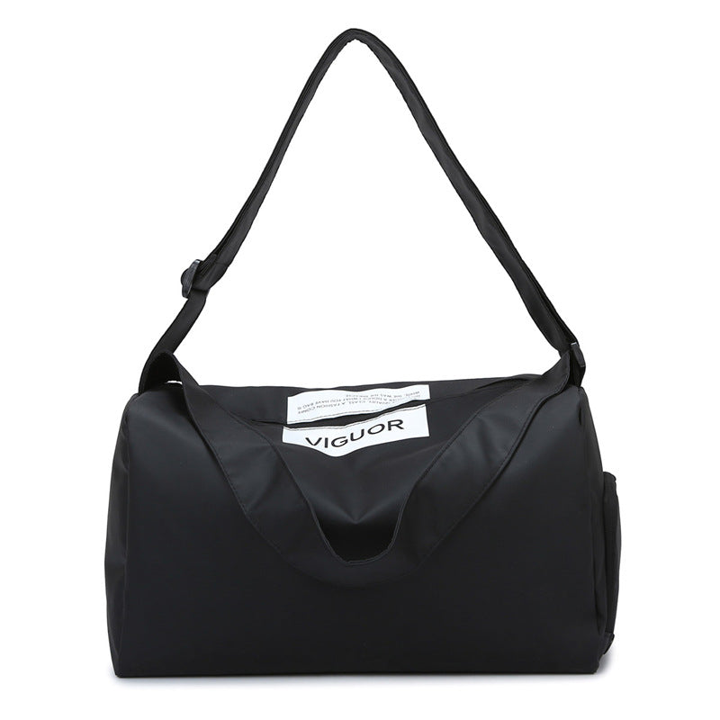 Stylish travel bag with versatile carrying options Bowlift
