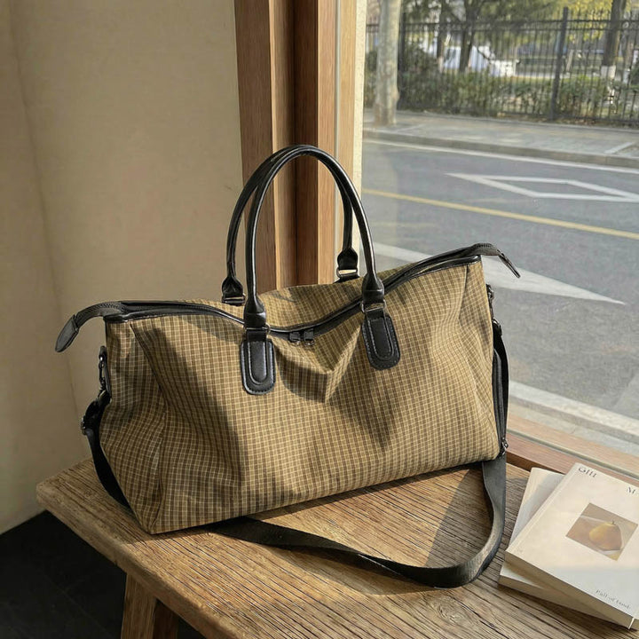 Versatile Travel Duffle Bag Bowlift