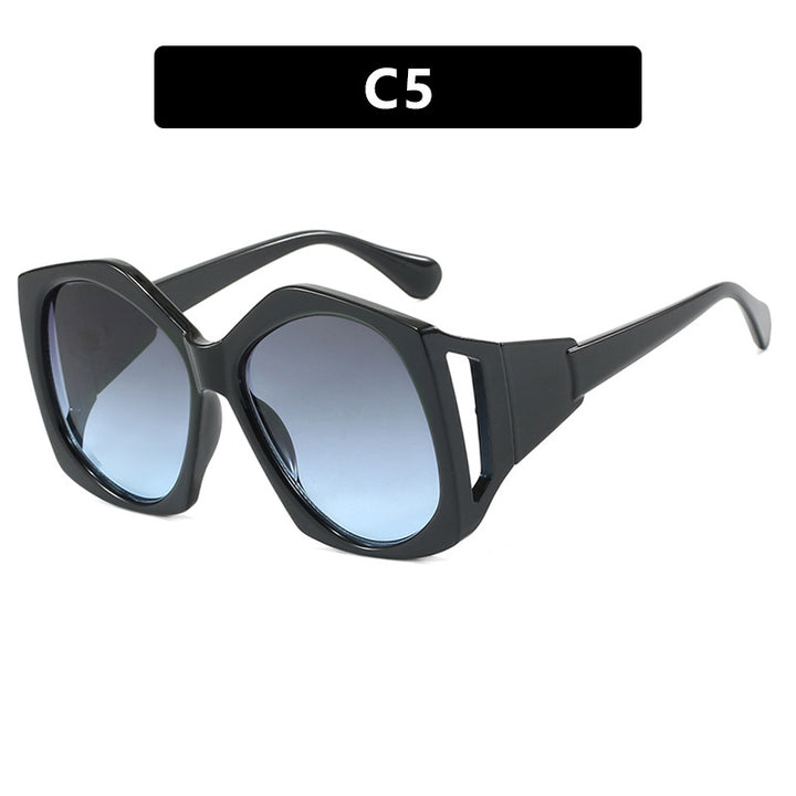 Women oversized sunglasses with futuristic design Bowlift