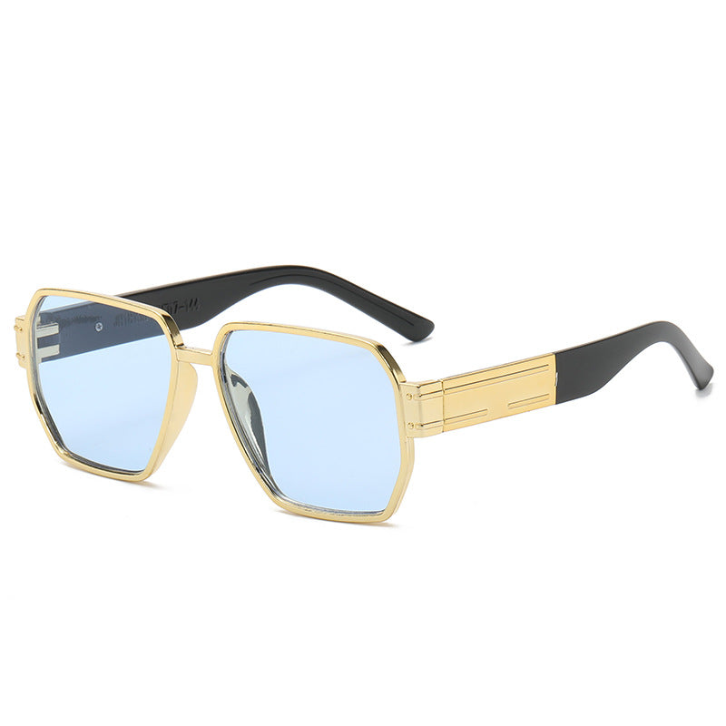 Ladies elegant sunglasses with striking geometric frame Bowlift