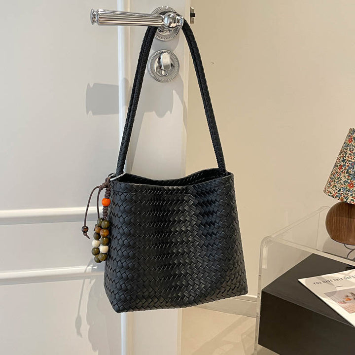 Handcrafted ven Leather Tote Bowlift
