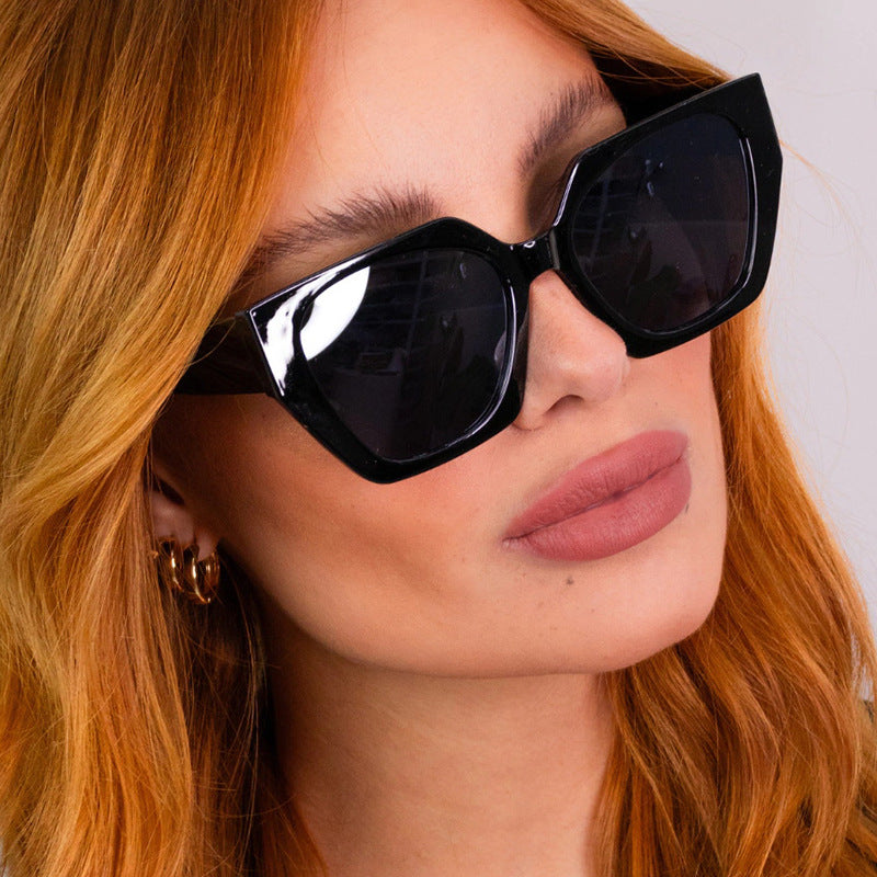 Women's geometric glasses in stylish tortoiseshell pattern Bowlift