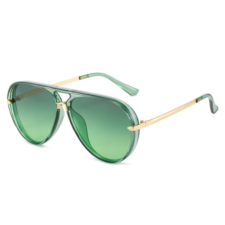 Women Pilot Sunglasses with Modern Metal Frame and UV Protection Bowlift