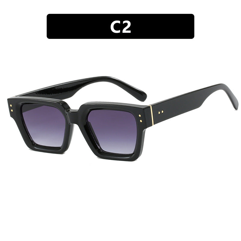 Women's trendy sunglasses in elegant oversized design Bowlift