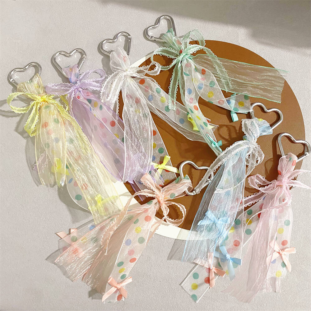 Decorative Heart-Shaped Keychain Bowlift