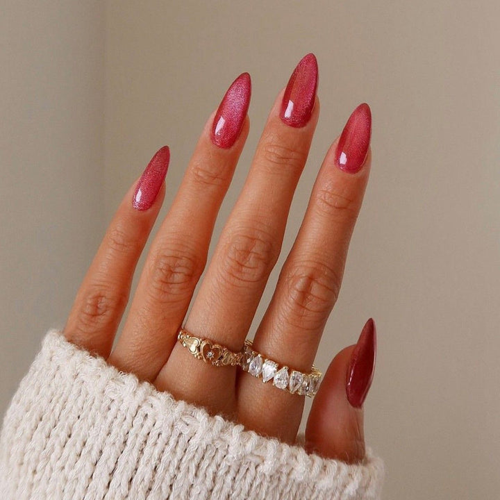 Artificial nail set with elegant glitter finish Bowlift