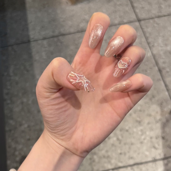 Fashionable Press-On Nail Set with Glamorous Star and Heart Designs Bowlift